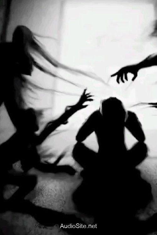 Lời Nguyền Đồ Cổ: Hồn Ma Tìm Chủ