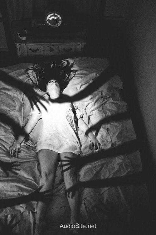 Thung Lũng Nguyền Rủa: Hồn Ma Tây Bắc Thung Lũng Nguyền Rủa: Hồn Ma Tây Bắc